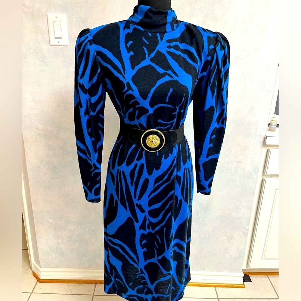Size 7 Sexy Sweater Dress, Royal Blue & Black, high neck, keyhole back closure